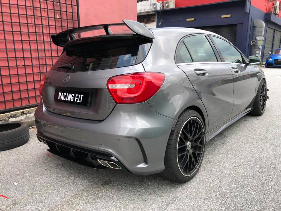 W176 A45 Facelift AMG A45 FL Bodykit